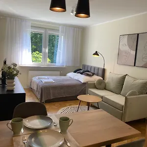 Przytulny Blisko Lasu Z Szybkim Wi-fi Apartament