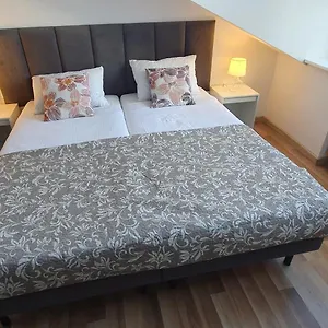 31 Apartament